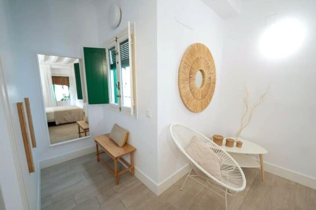 Apartamento A Estrenar En Calle Alcazares Севилья Экстерьер фото