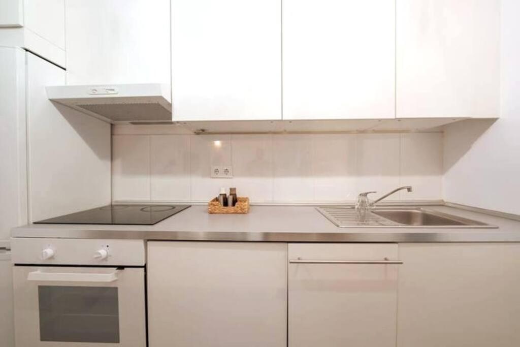 Apartamento A Estrenar En Calle Alcazares Севилья Экстерьер фото