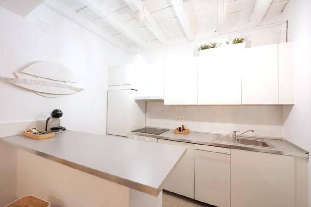 Apartamento A Estrenar En Calle Alcazares Севилья Экстерьер фото