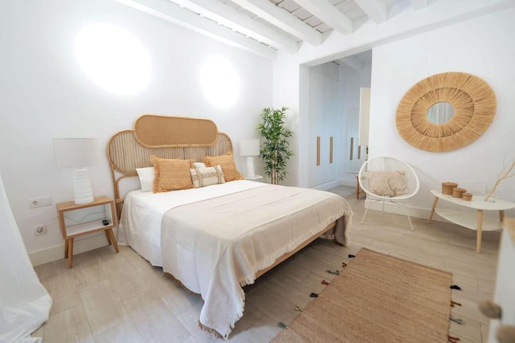 Apartamento A Estrenar En Calle Alcazares Севилья Экстерьер фото
